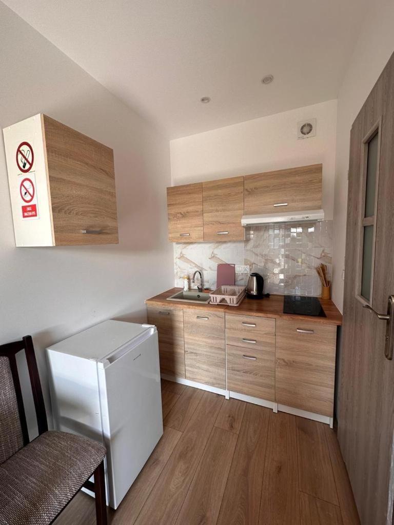 Ferienwohnung Osrodek Polny Kamyk Vitte Exterior foto
